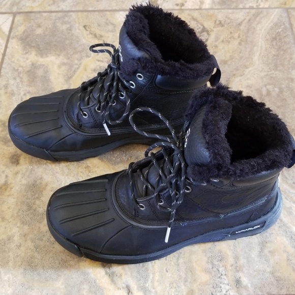 acg waterproof boots